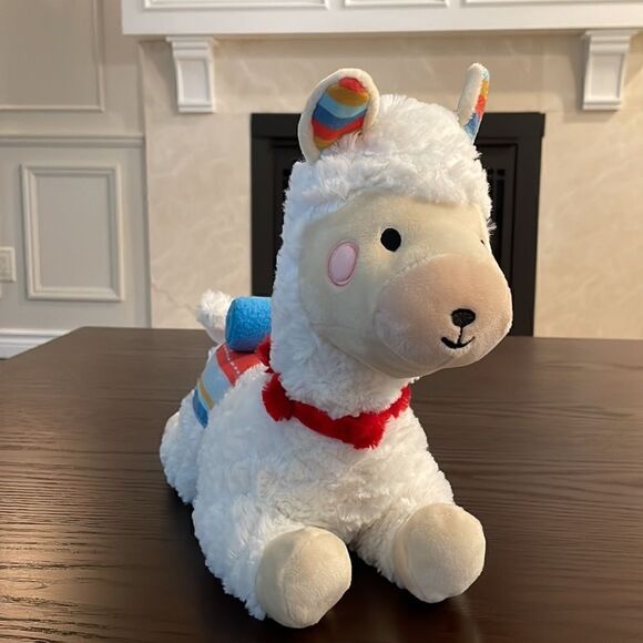 FAO Schwarz Llama Plush Toy Stuffed Animal with Brass Button Excellent Condition - Picture 2 of 10